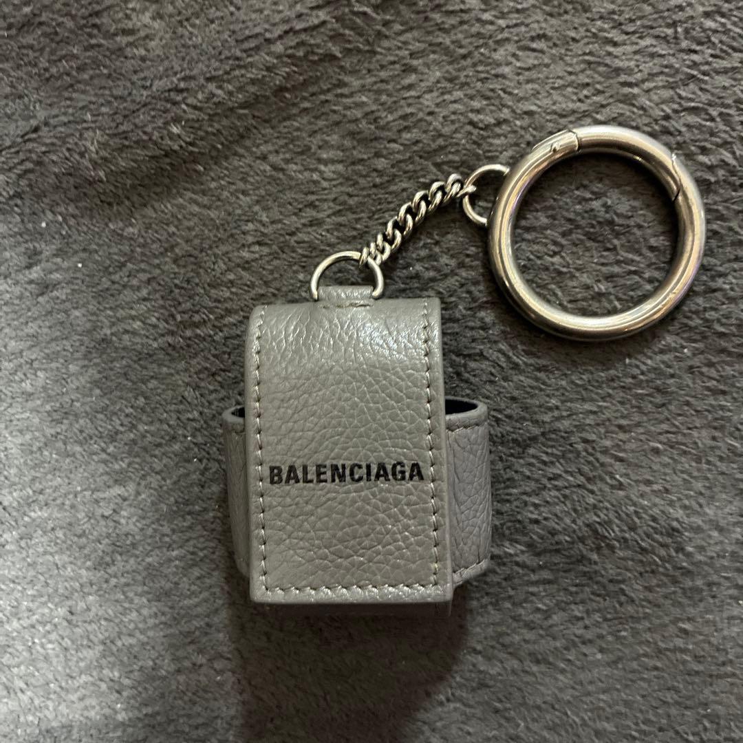 バレンシアガ　AirPodsケース　イヤホンケース　0801