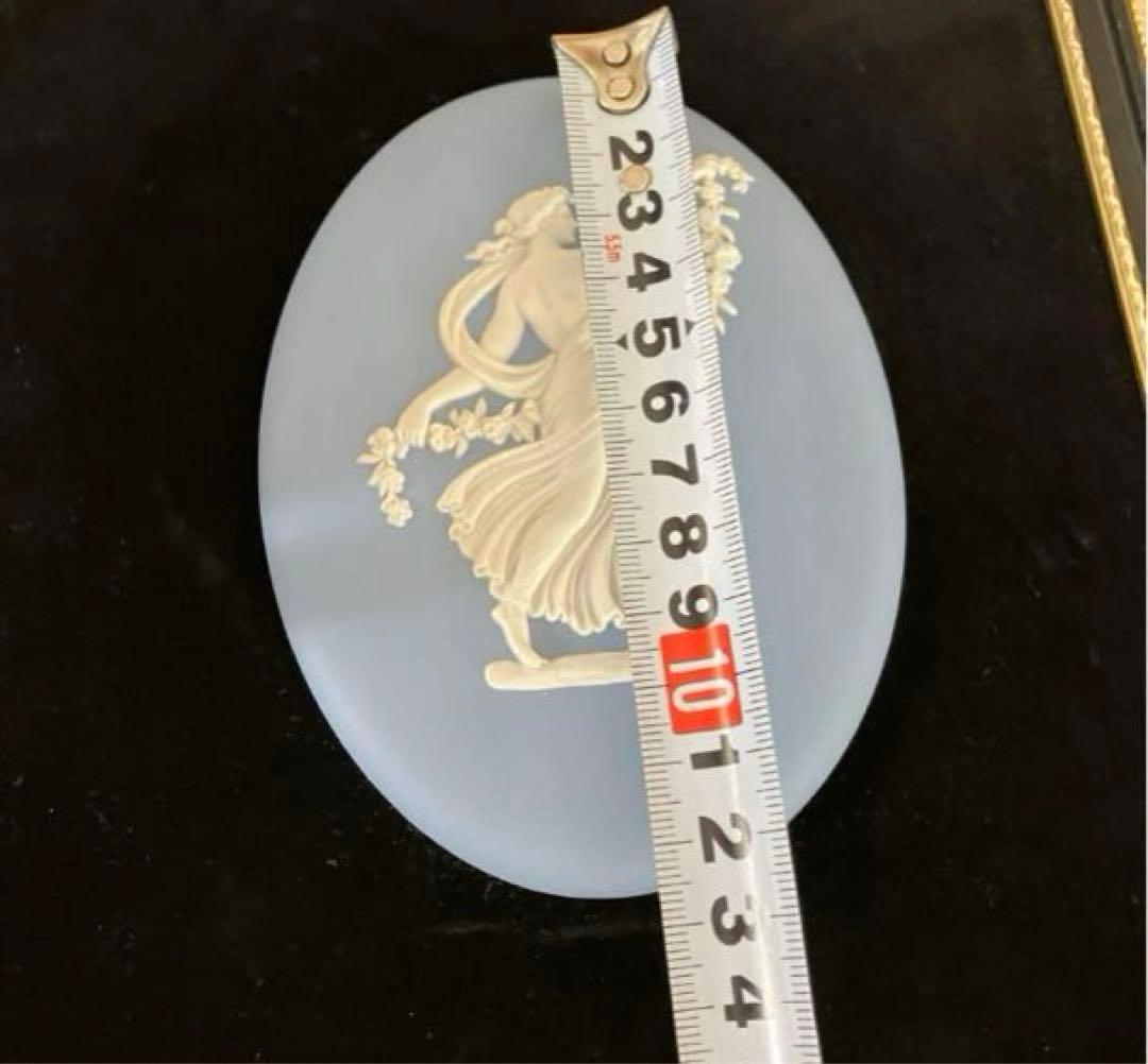 ウェッジウッド　ジャスパー　メダリオン陶板　ブローチ付き