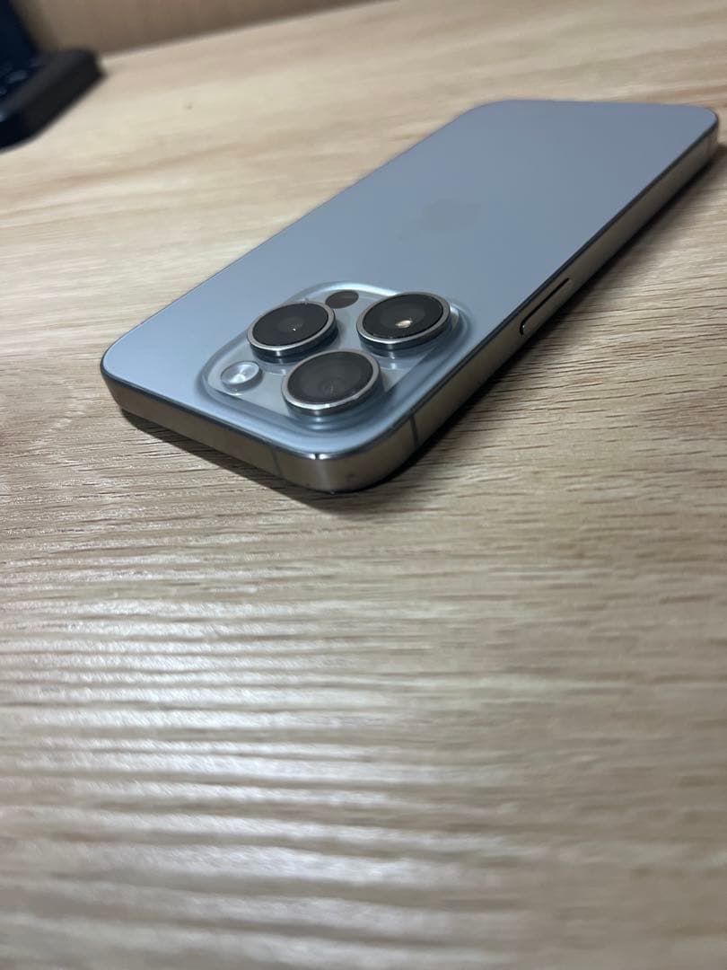 Apple iPhone 15pro 128GB ナチュラルチタニウム　ジャンク