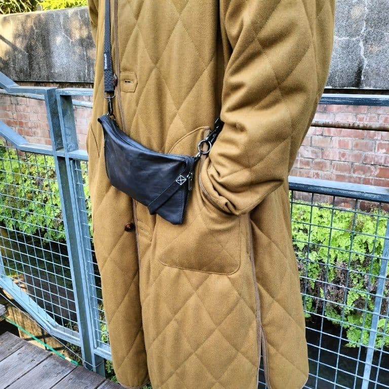 GUIDIアルチザンサコッシュA