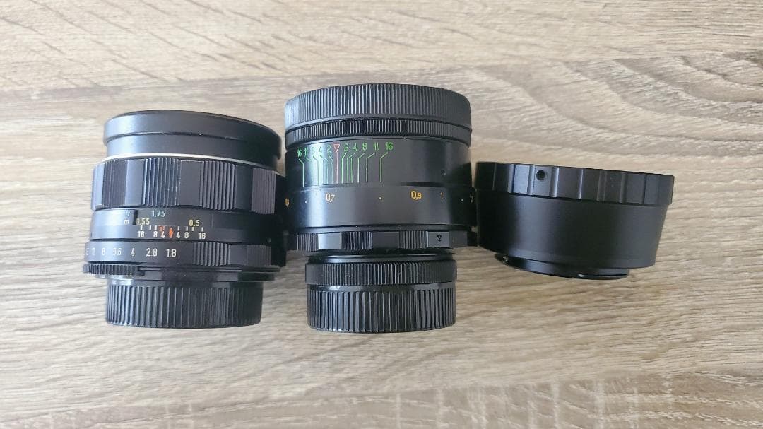 FUJIFILM XE3＋ズームレンズ＋マニュアルレンズ３本おまけ付き