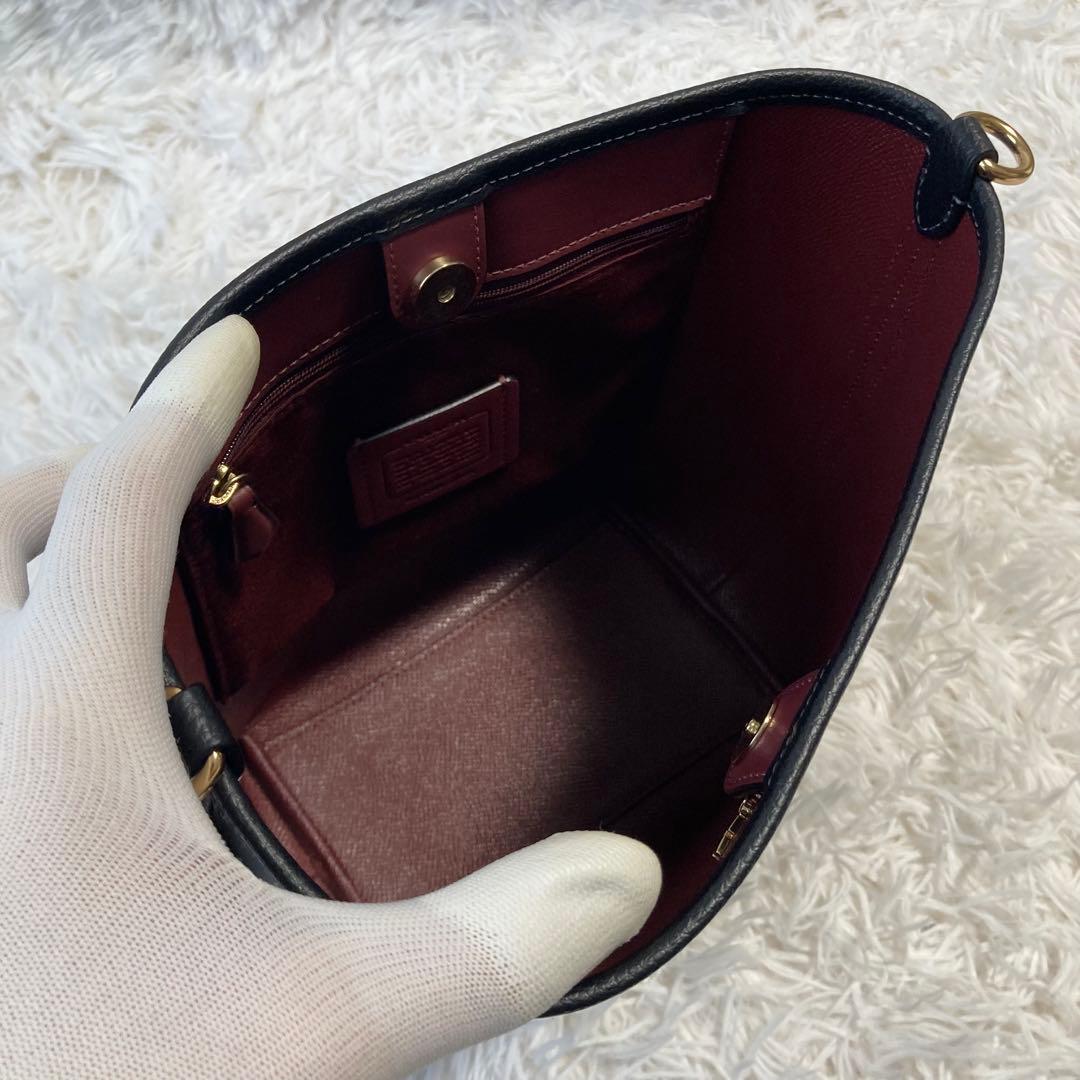 極美品　現行　コーチ　ショルダーバッグ　シティ バケット バッグ　2way 黒