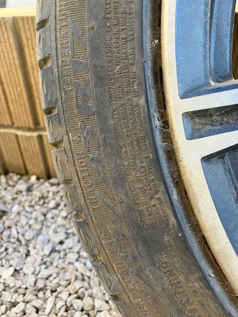 だ*い様 トヨタ　86 ZN6 純正ホイール　ハチロク　215/45R17