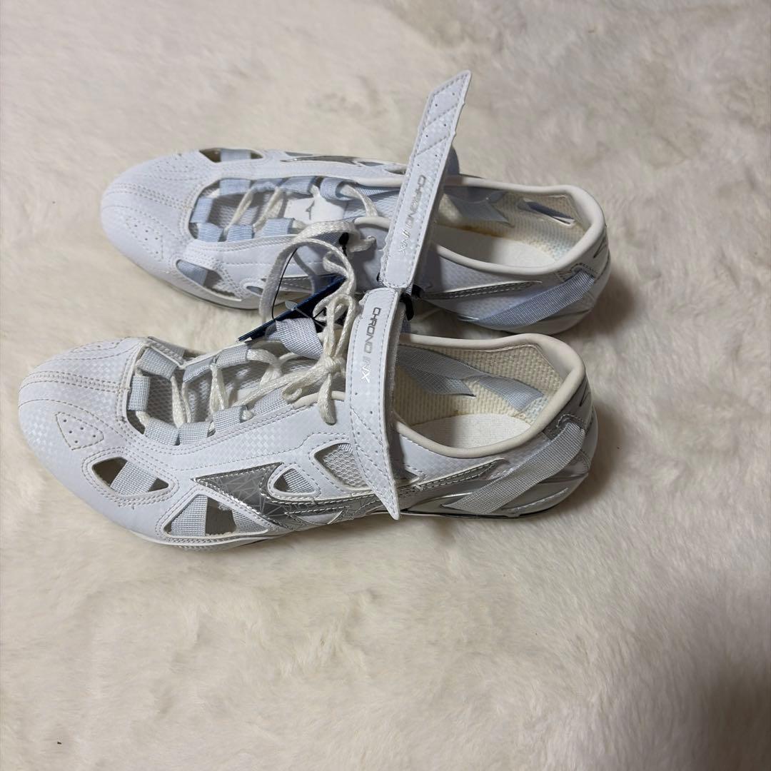 定価税込33000円！ミズノ　クロノインクス25th 25.0㌢　新品未使用