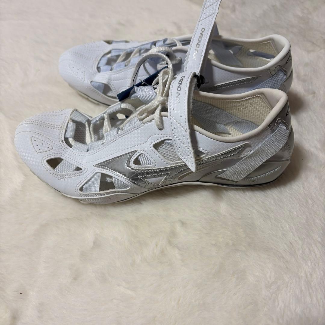 定価税込33000円！ミズノ　クロノインクス25th 25.0㌢　新品未使用