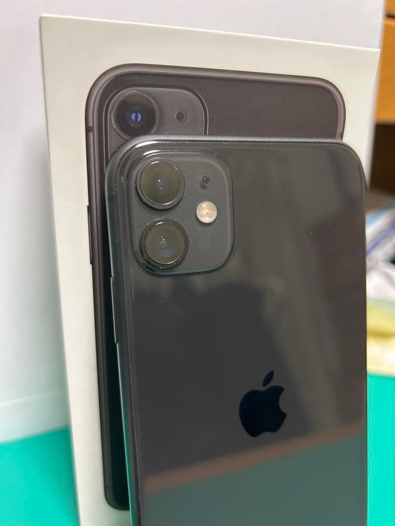 Apple iPhone 11 ブラック 64GB 箱あり