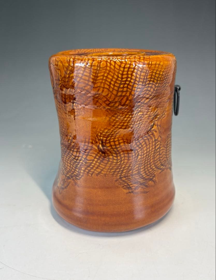 【中古品】十代大樋長左衛門造　布目大樋掛花入（共箱）