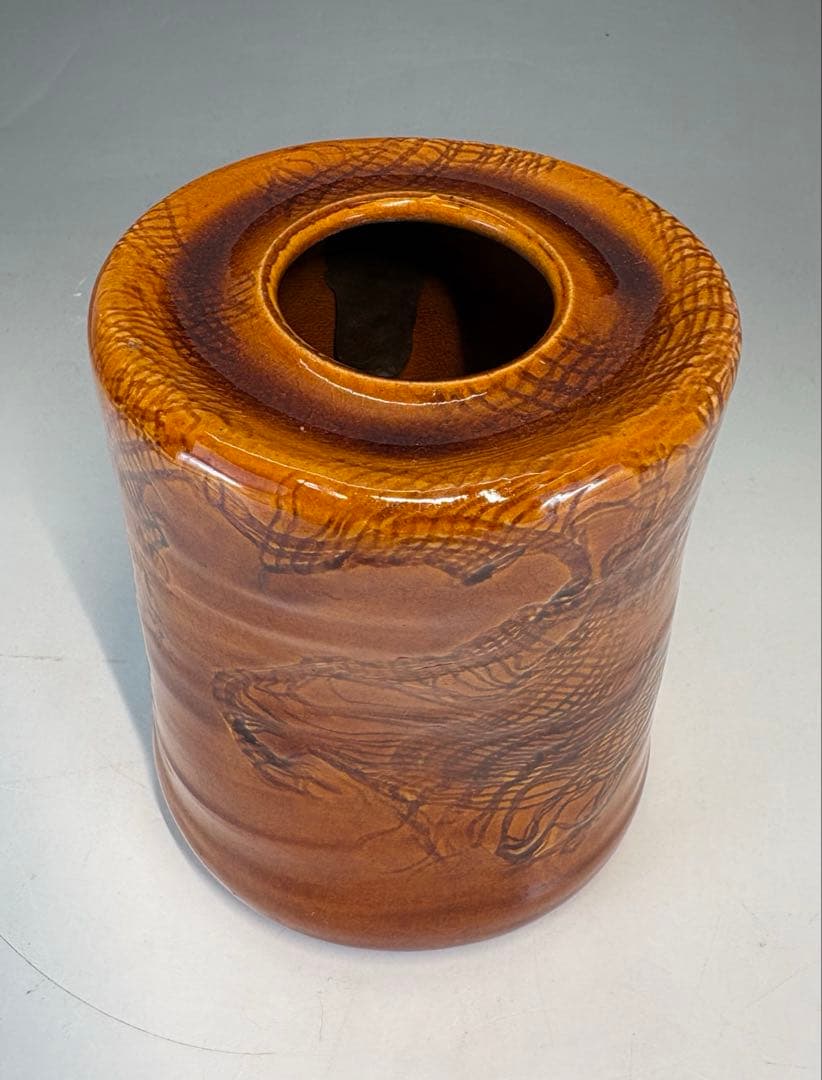 【中古品】十代大樋長左衛門造　布目大樋掛花入（共箱）