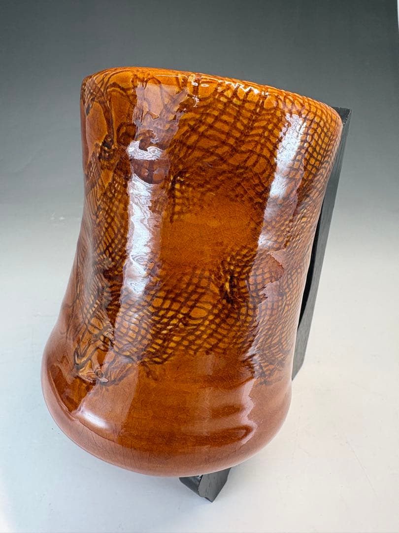 【中古品】十代大樋長左衛門造　布目大樋掛花入（共箱）