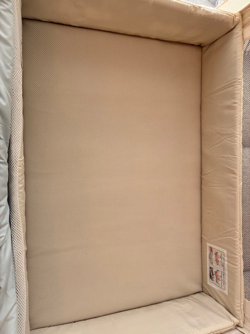 【ベビーベッド】ココネルエアー ホワイトグレー