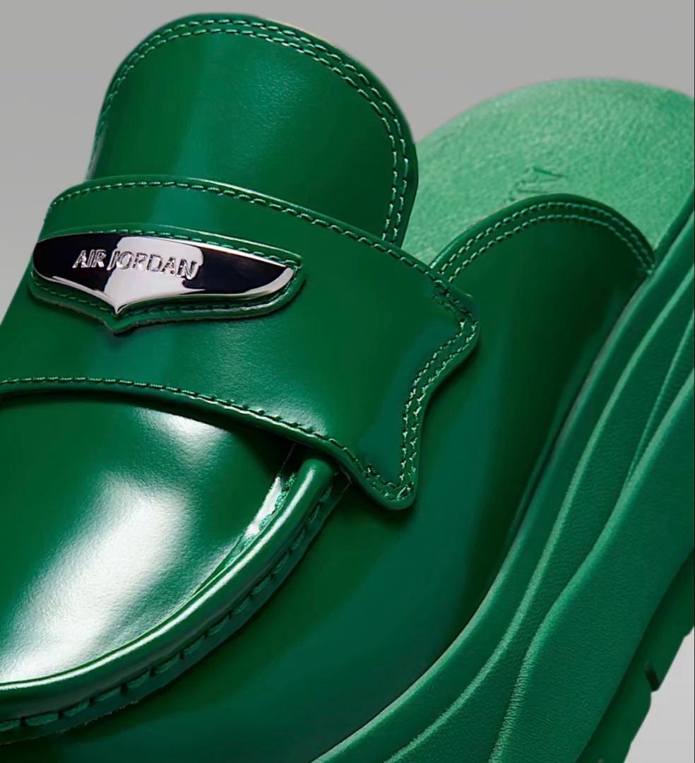新品　未使用　エアジョーダン　ミュール　グリーン　25cm