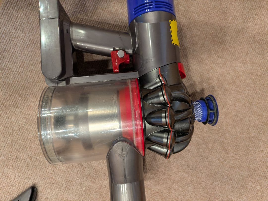 ダイソンクリーナーsv11