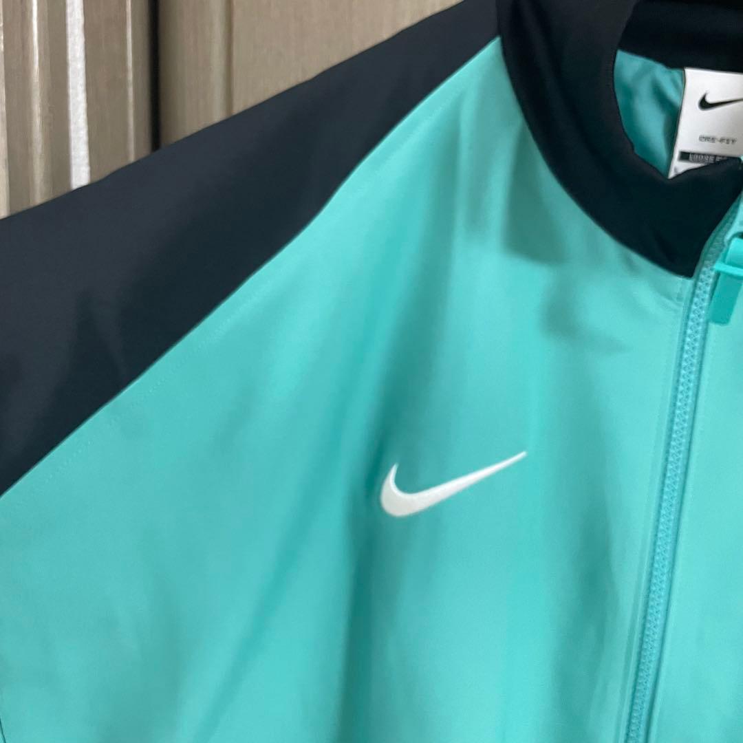 【新品未使用タグ付き✨】リバプール　アンセムジャケット　Lサイズ　グリーン