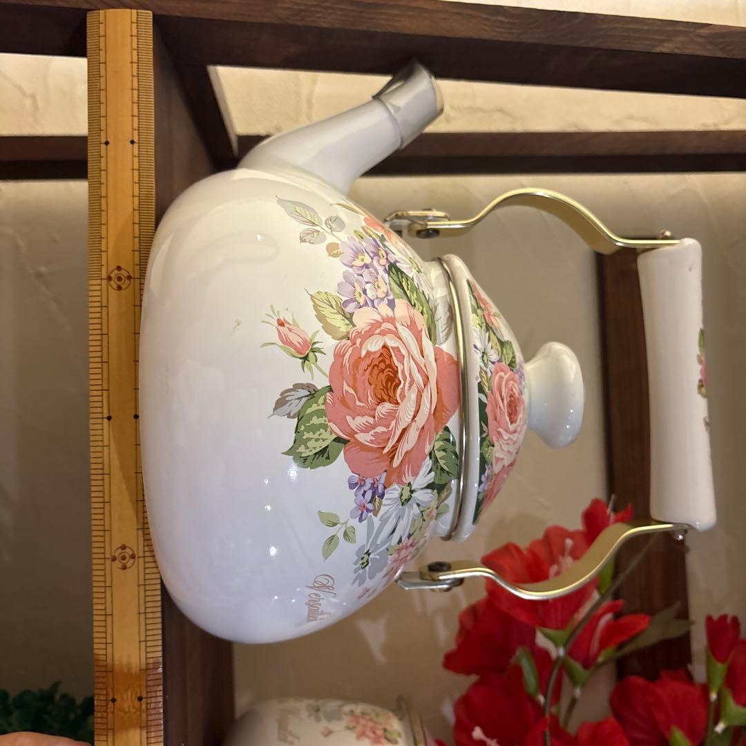 EJIRY花柄 ケトル