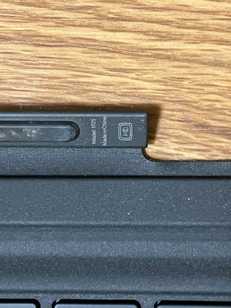 純正Microsoft Surface Pro Signature タイプカバー