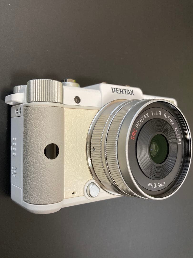 PENTAX ペンタックス　ミラーレス一眼Q ホワイト　01レンズセット