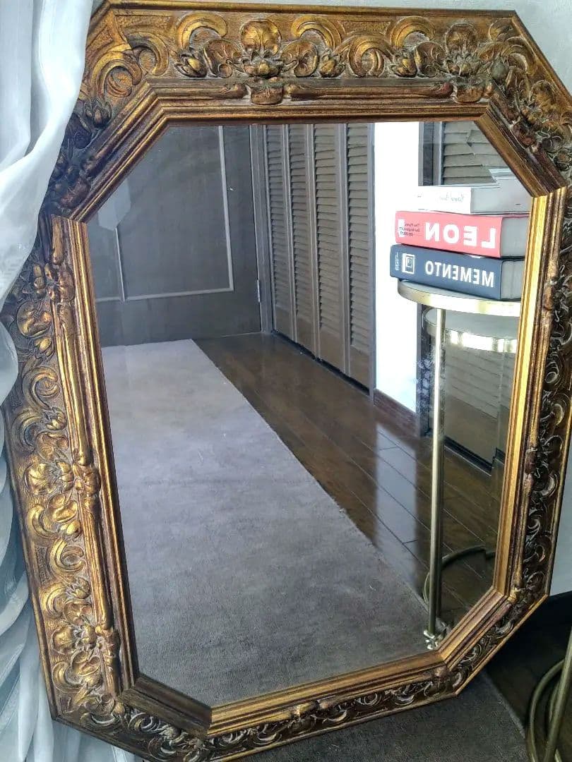 イタリア製 アンティーク八角ミラー・ 壁掛け 鏡・木製レリーフ鏡・クラシック