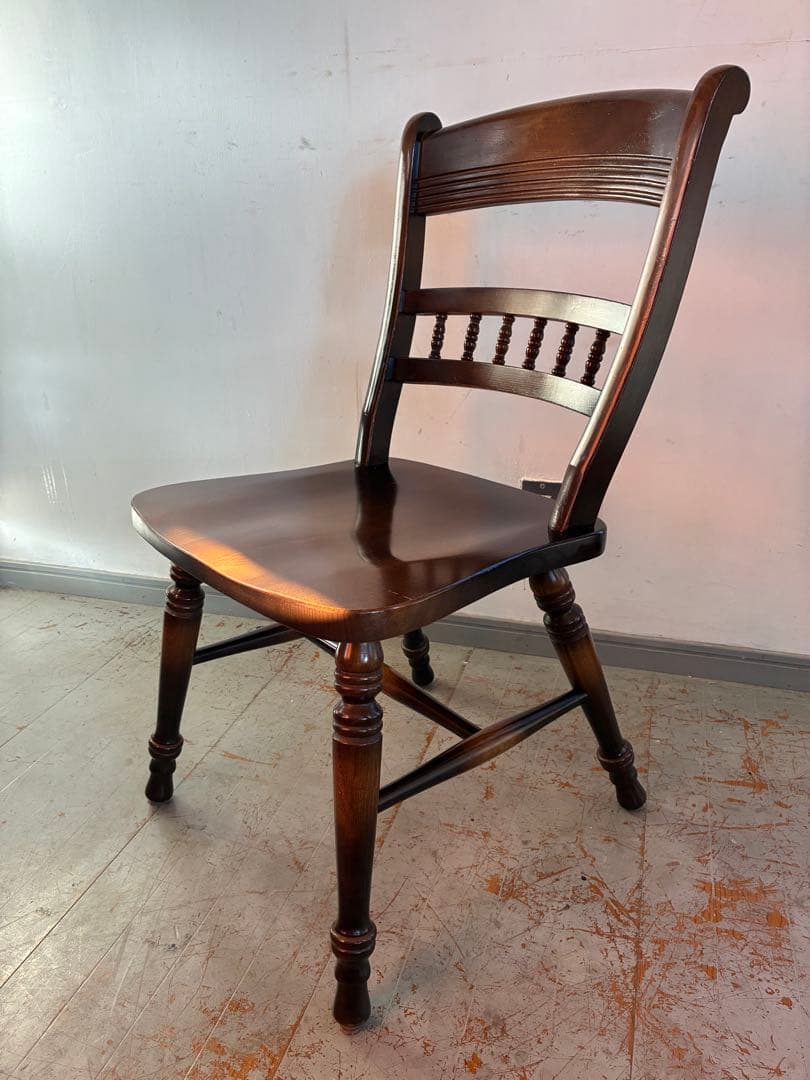 飛騨産業 HIDA キツツキ スピンドル　ダイニングチェア オーク無垢材