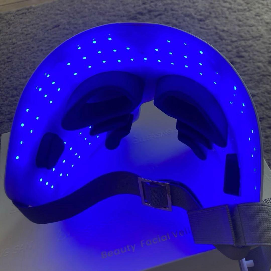 PLEASING SAN プリージングサン　目元美顔器