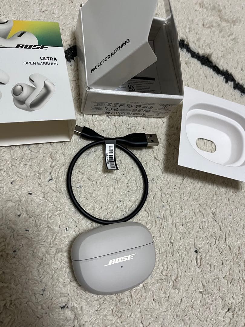 BOSE ULTRA OPEN EARBUDS 充電ケースのみ