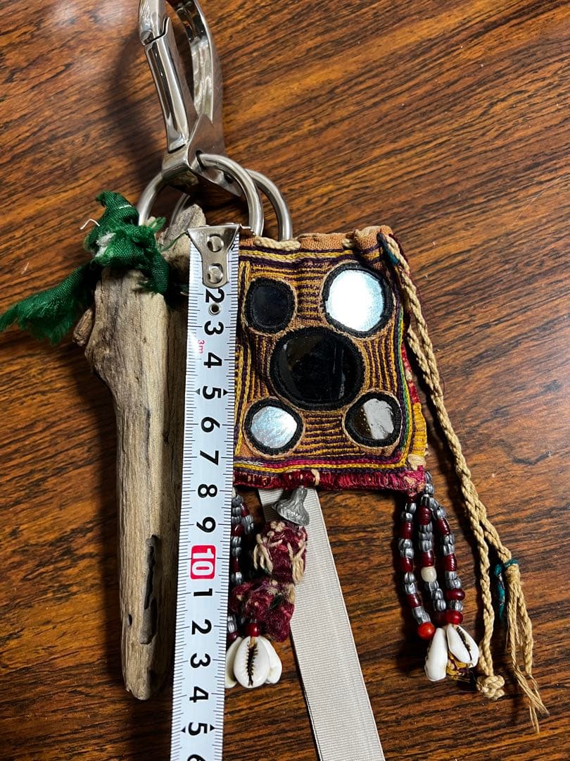 レー キーリング 民族的デザイン 木製キーリング 約26cm