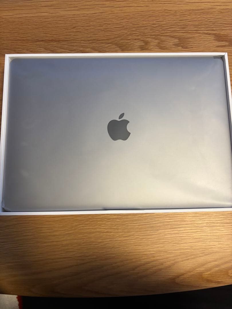 m*♡様 Apple MacBook airシルバー 本体 M1 13インチ 2