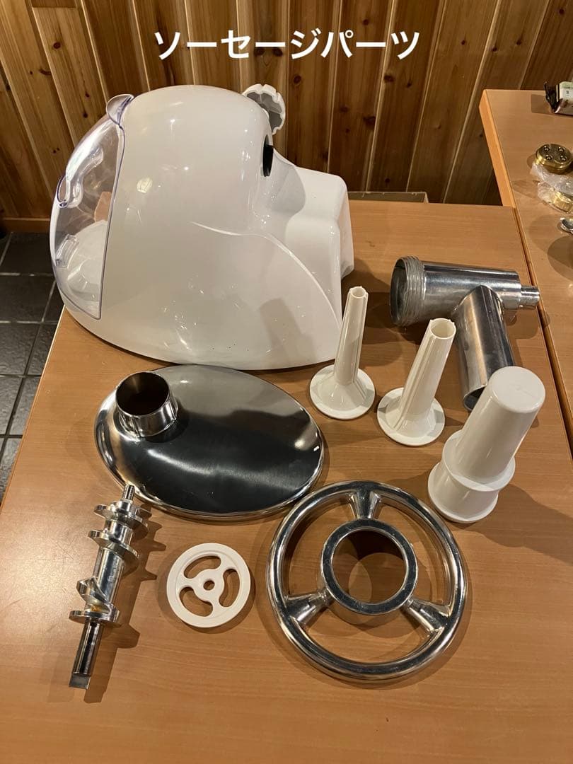 デロンギ　パスタメーカー＆スーパーミンサー　KMG1200J 中古　説明書なし