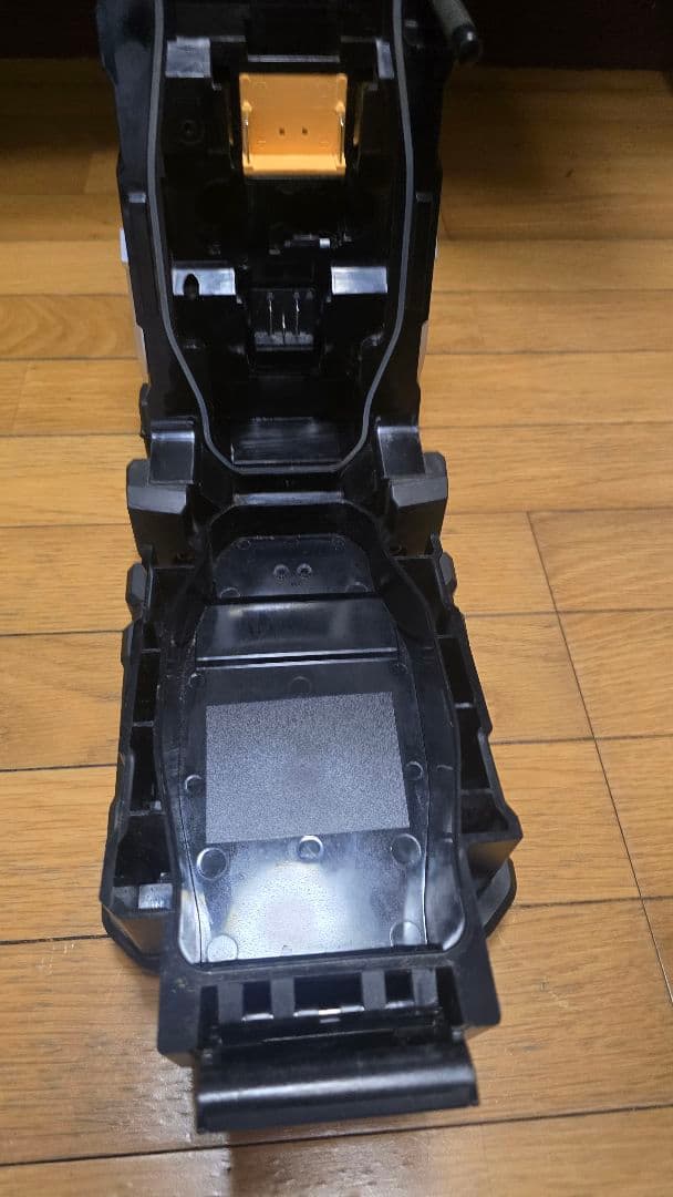 Z*1様 Makita Bluetooth ポータブルラジオ