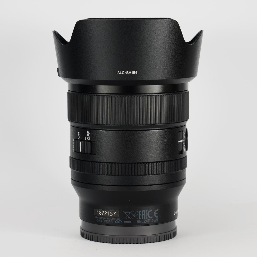 【撮影者厳選】家族の時間を映画のように SONY SEL24F14GM 未使用級