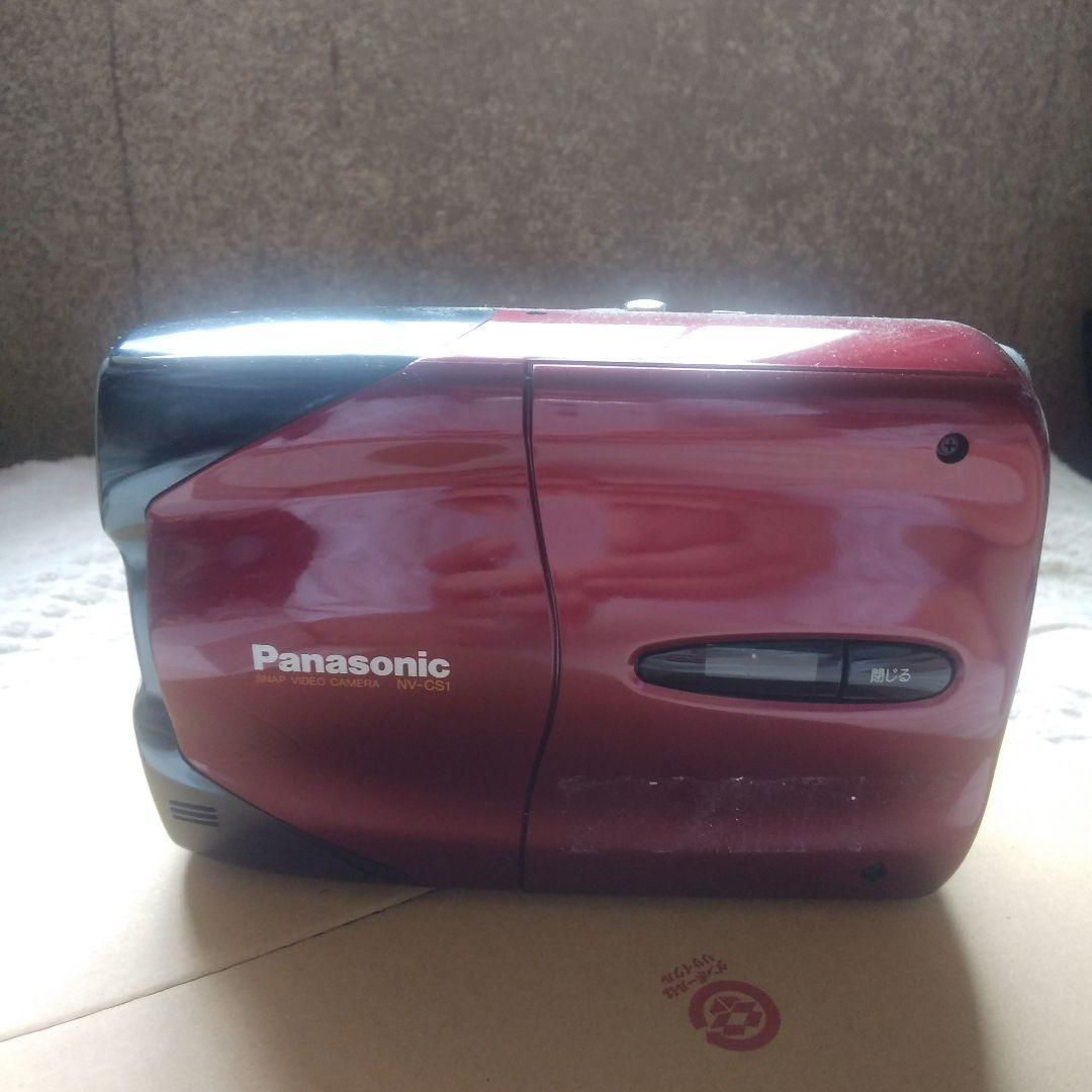 Panasonic ビデオカメラ本体 赤