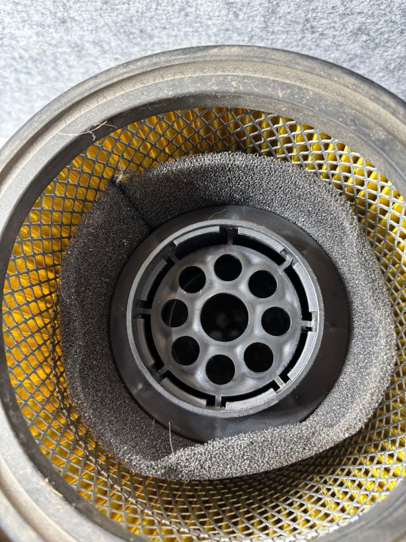 Ryobi RVC-1100 乾湿両用掃除機 本体