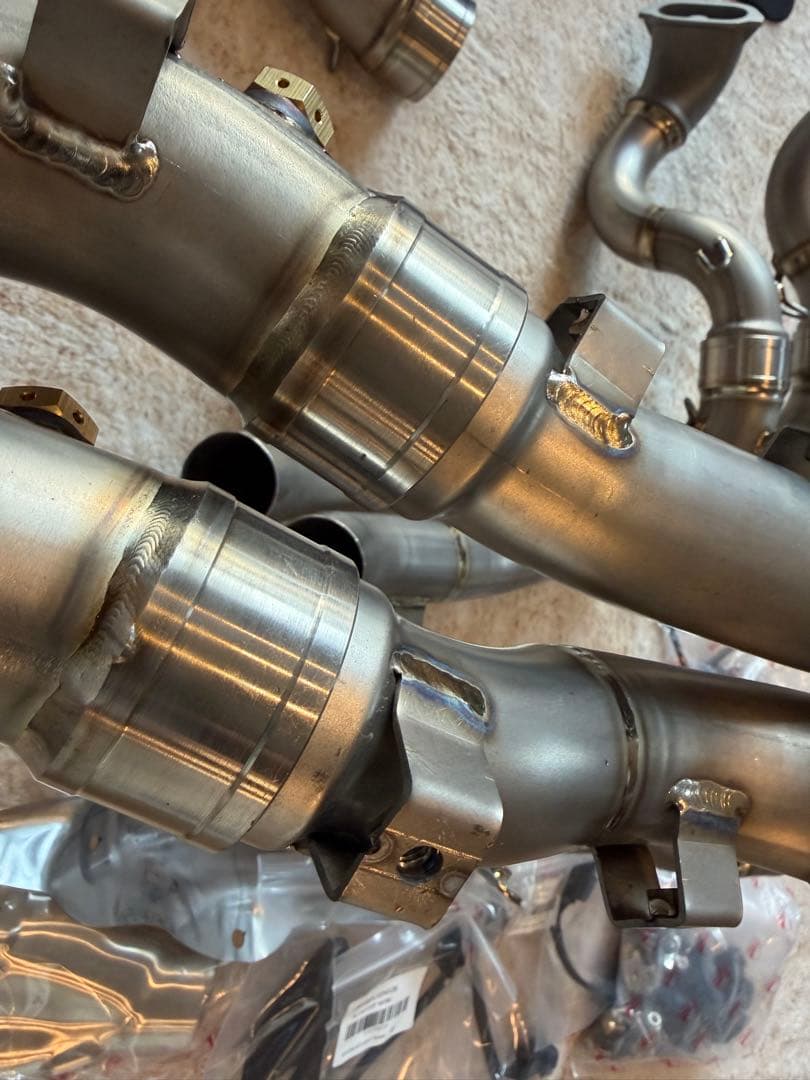 ドゥカティパニガーレV4フルエキマフラー 純正96482351AA DUCATI