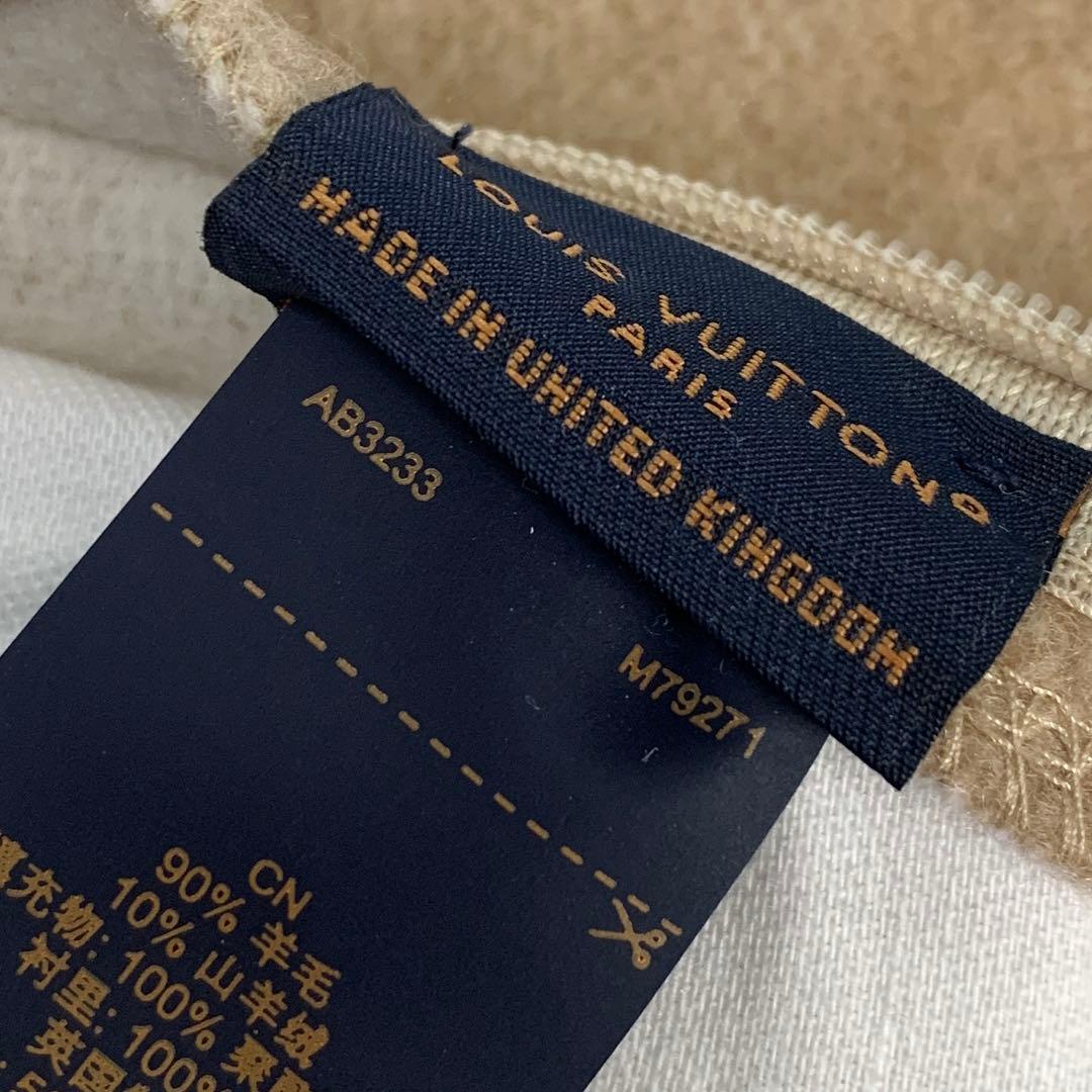 ルイヴィトン　クッション ネオ モノグラム　ウール　カシミヤ　ベージュ