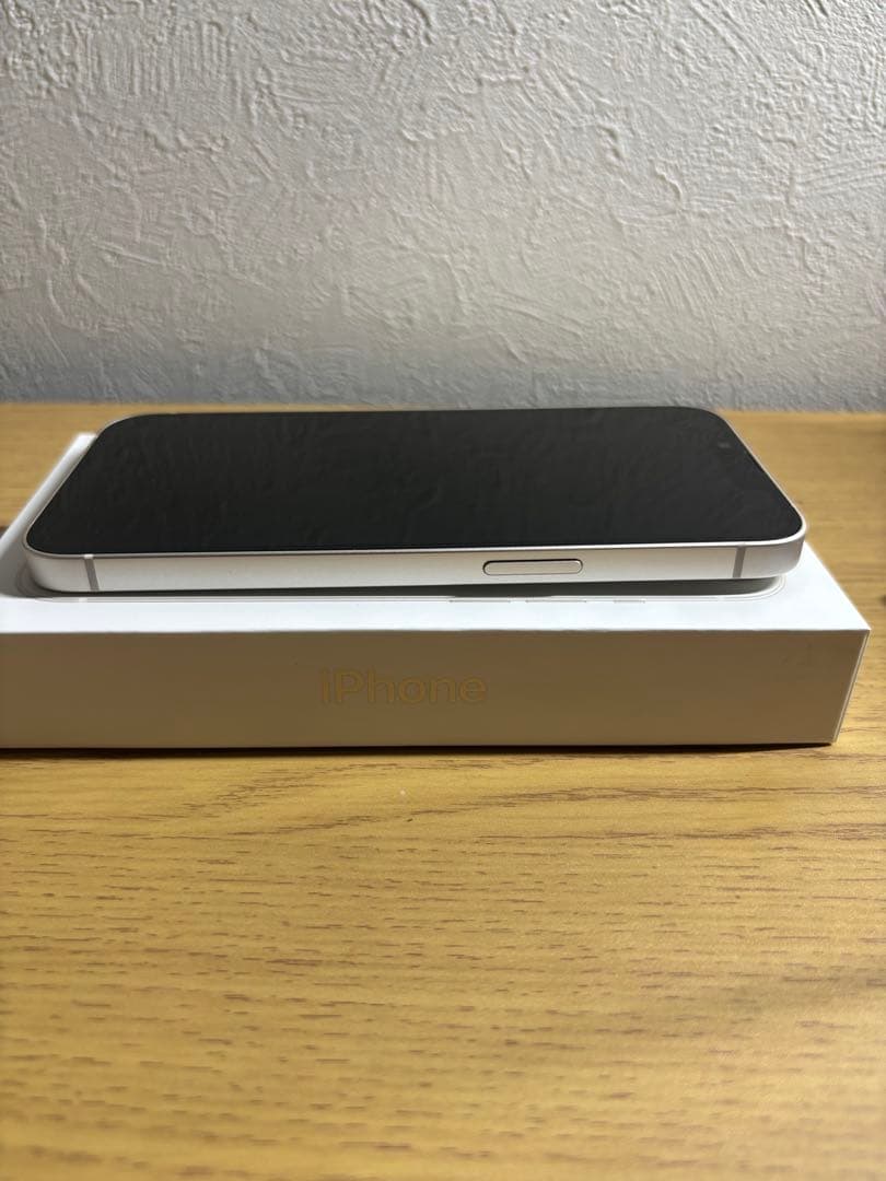 iPhone13 本体128GB スターライト　箱有