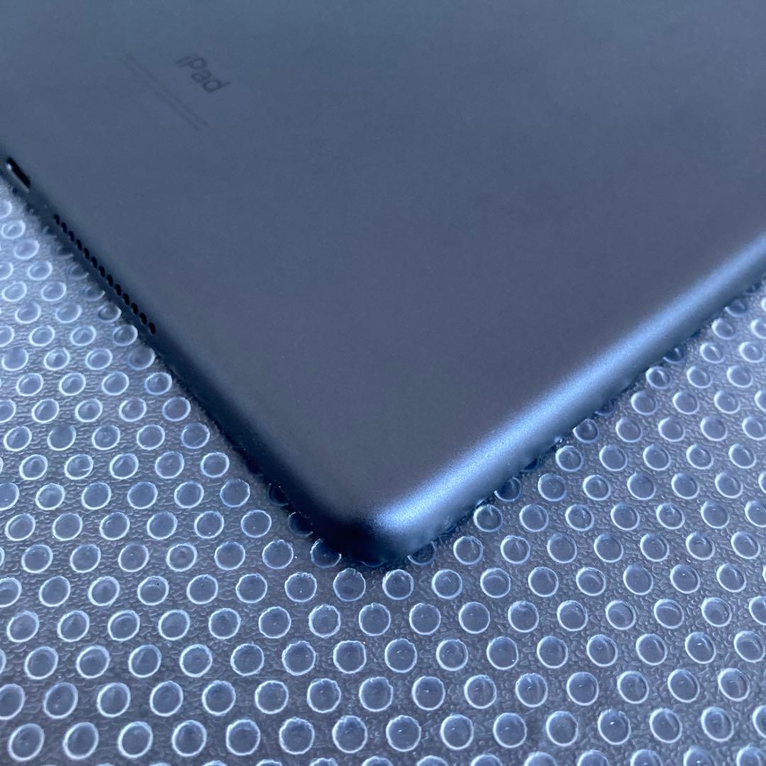 3371【早い者勝ち】電池良好☆iPad7 第7世代 32GB WIFIモデル☆