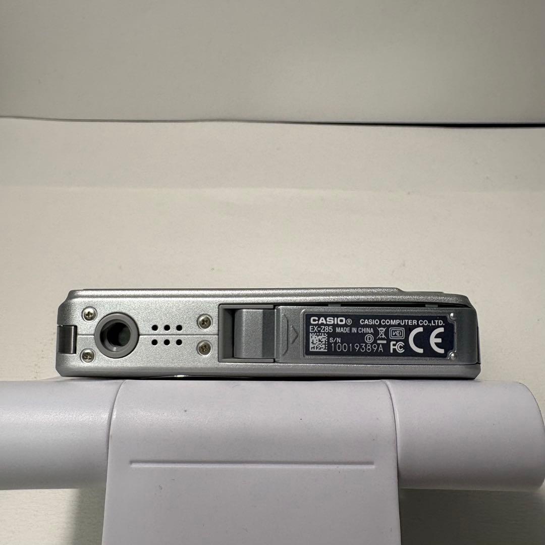 CASIO EXILIM エクシリム　EX-Z85 充電器 コンデジ