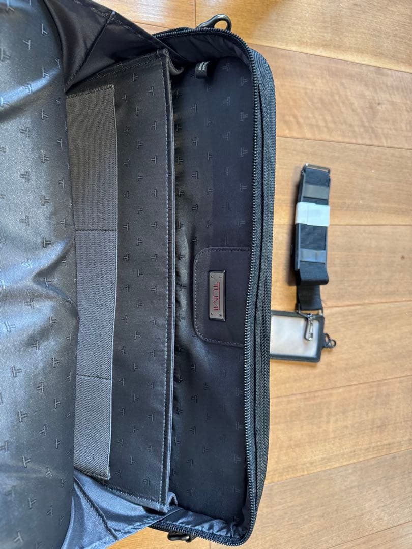 【お値下げ中】TUMI 2WAY ビジネスバッグ PCケース ブリーフケース