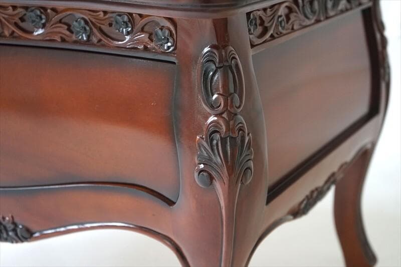 マホガニーの温もり｜ガラス キャビネット ＢＲ　ブラウン幅79ｃｍ高さ154ｃｍ