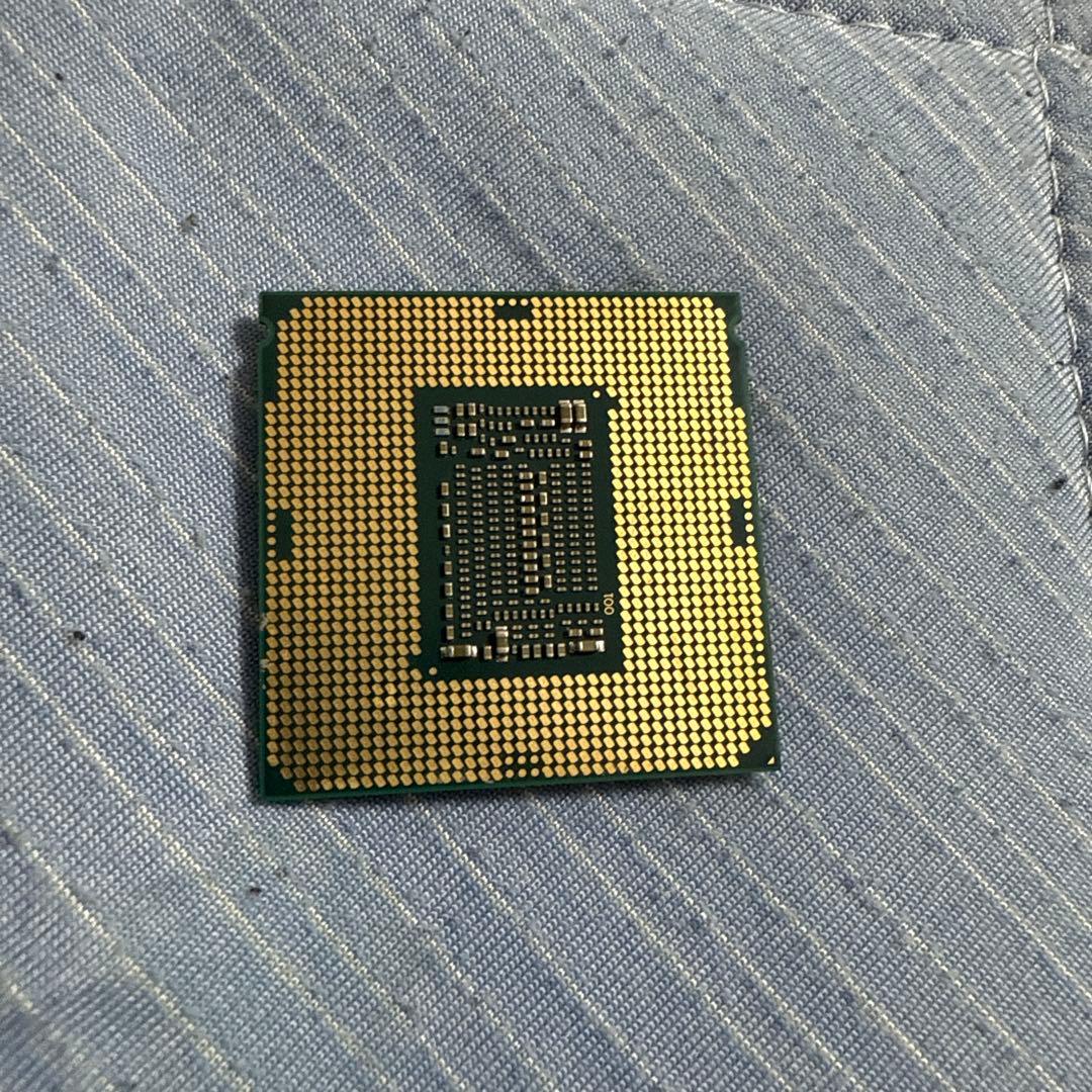 Intel Core i7-8700K CPU のみ