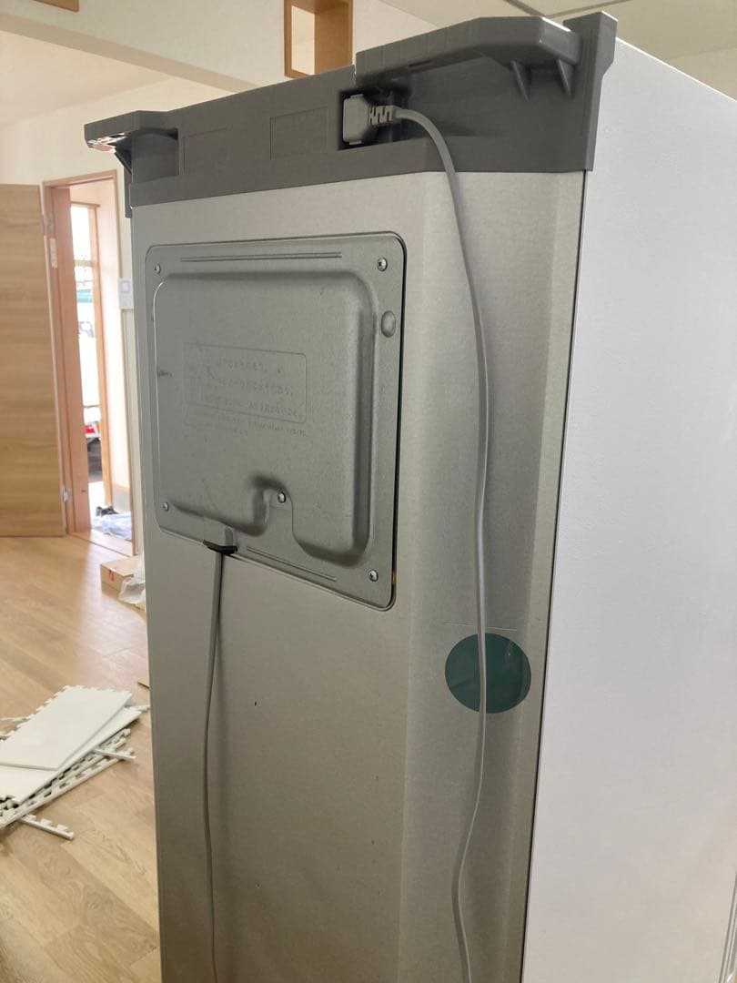 SHARP製 冷蔵庫 (280L 右開き ホワイト) 【一人暮らし 二人暮らし】