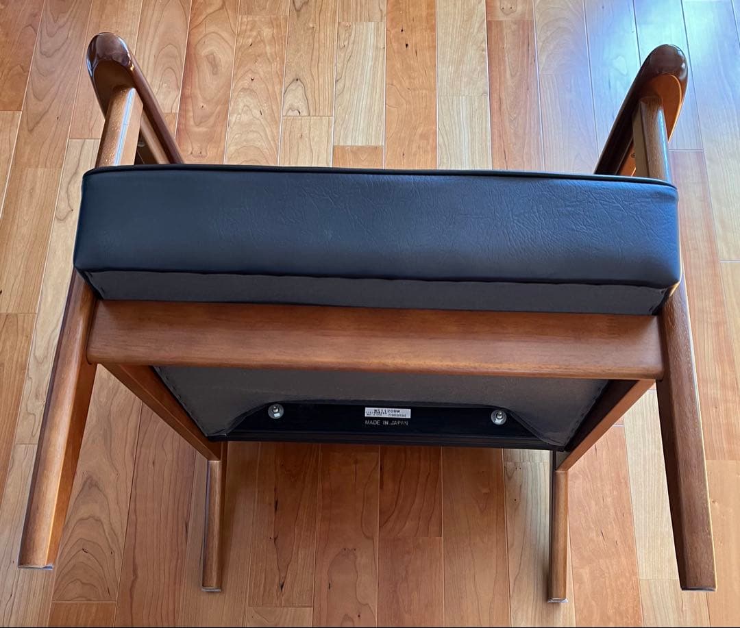 カリモク karimoku WS1120BW カフェチェア