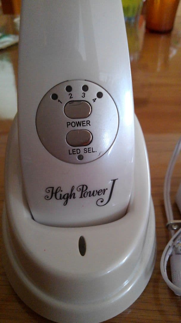 美顔器　ハイパワーJ