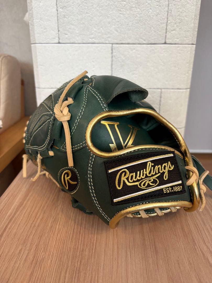 ローリングス 投手用　左投げ　軟式グローブ