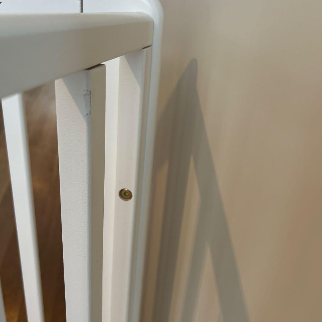 カトージ　ハイポジションベビーベッド アーチ（ホワイト）