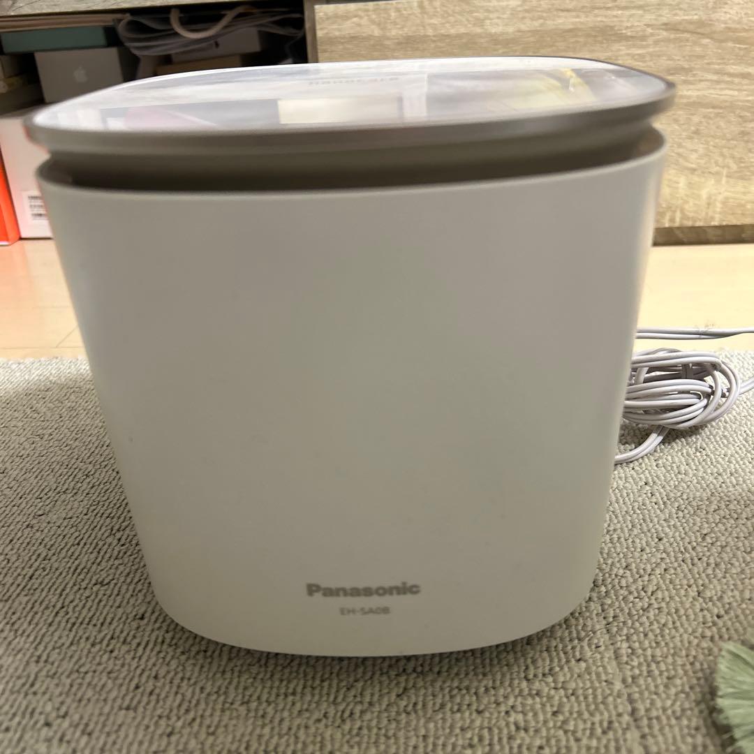 美品　Panasonic 美顔スチーマー　ナノケア