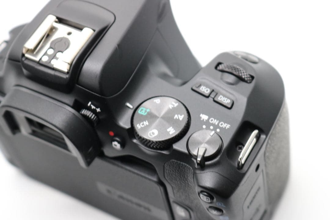 美品 【Canon EOS Kiss X10 トリプルレンズセット】 安心保証◎