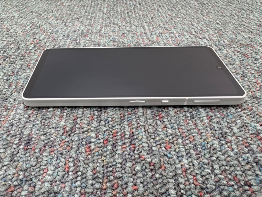 【SIMフリー】 AQUOS sense6　SH-M19　スマホ　f949