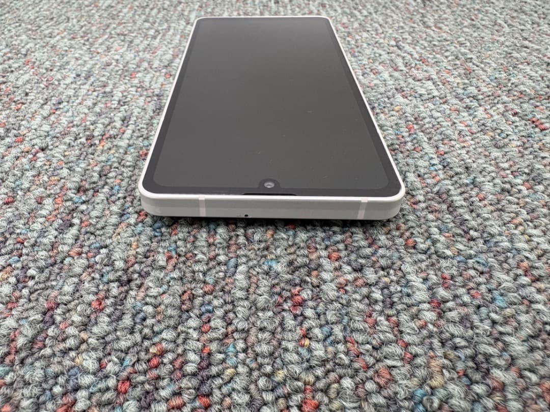 【SIMフリー】 AQUOS sense6　SH-M19　スマホ　f949