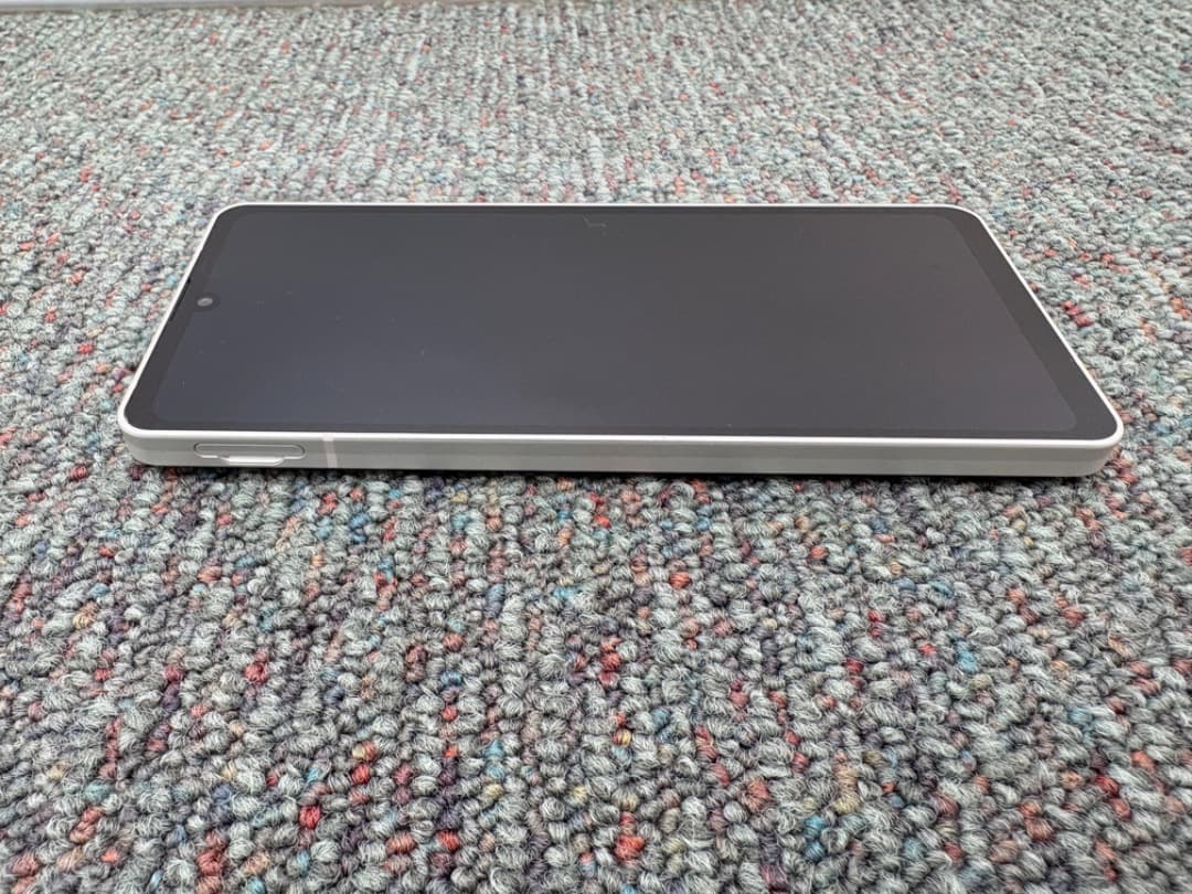 【SIMフリー】 AQUOS sense6　SH-M19　スマホ　f949