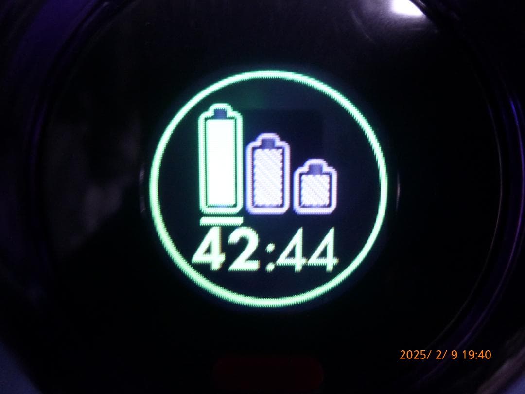 frenchie　ダイソンSV18　付属品付き　エコモード42分